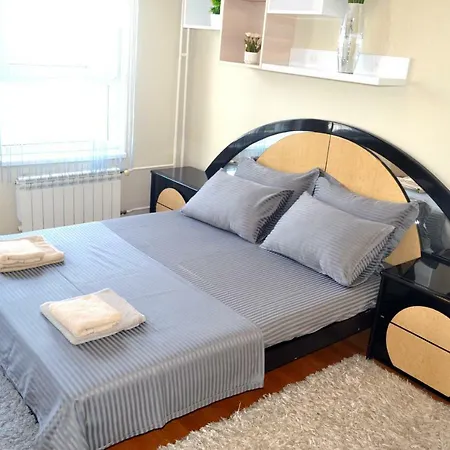 Clean&cozy Novi Apartament